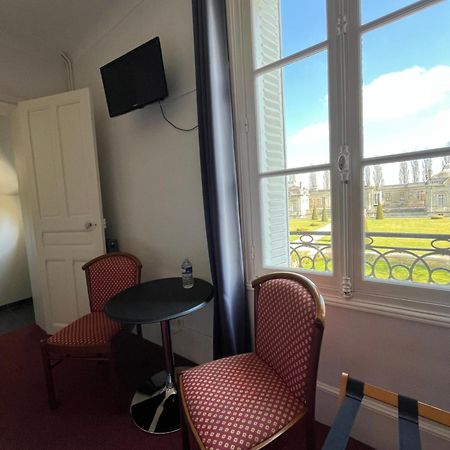 Hostellerie Le Griffon Blérancourt Exteriör bild